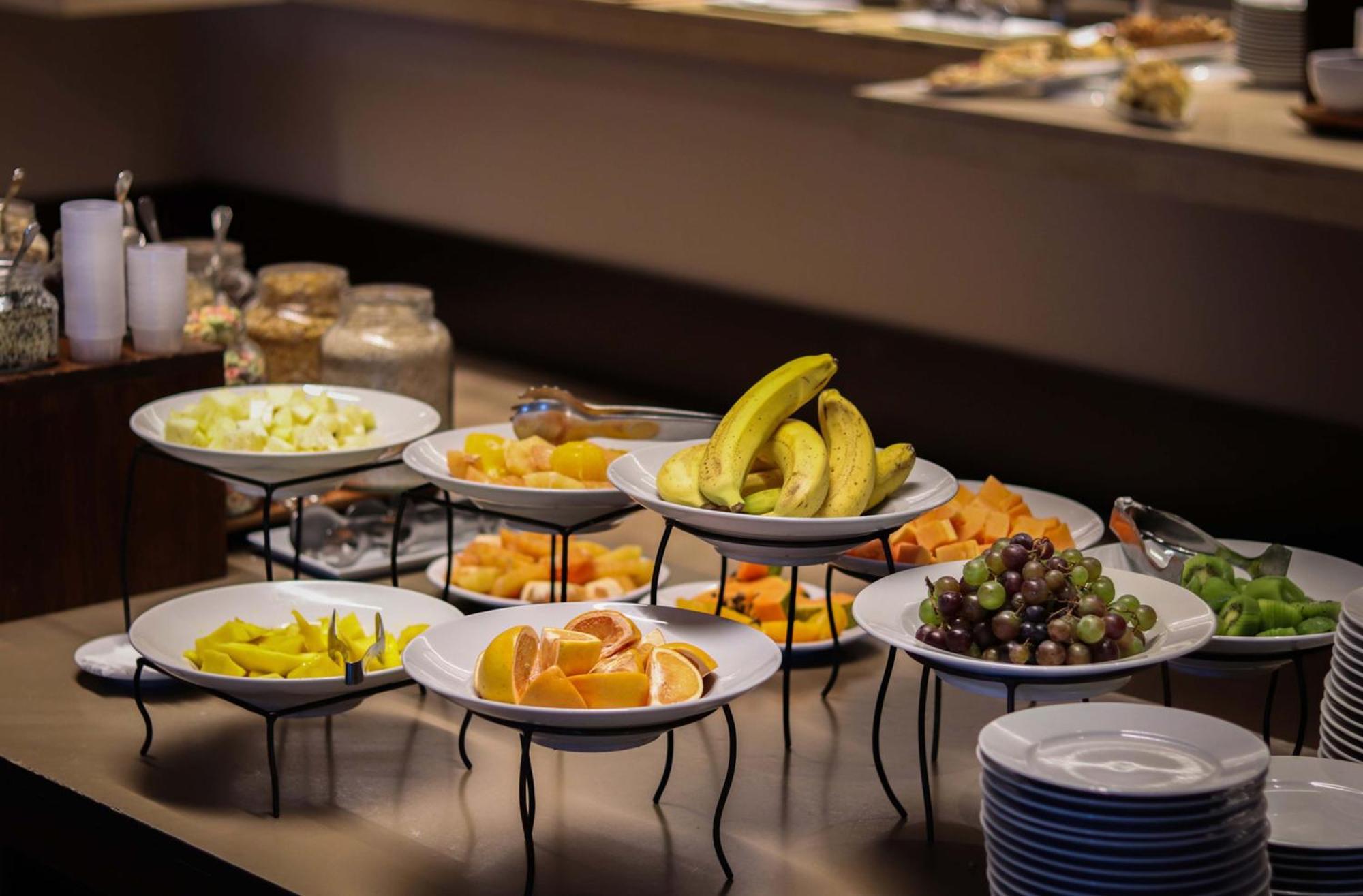 מלון Wyndham Nordelta Tigre - Buenos Aires מראה חיצוני תמונה Fruit salad